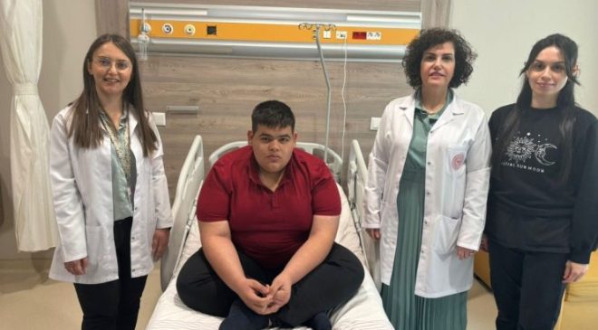 Ankara’da 14 yılda 152 kiloyu gören çocuk hastaneye kaldırıldı