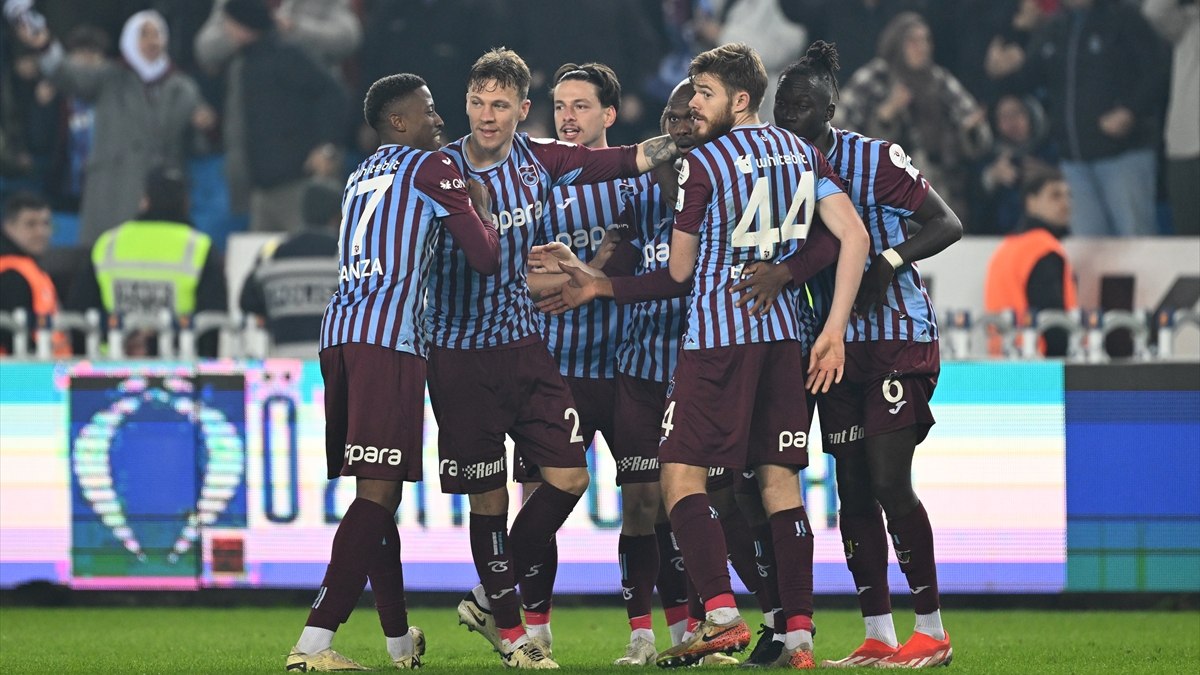 Trabzonspor’un Galatasaray maçı kamp kadrosu belli oldu