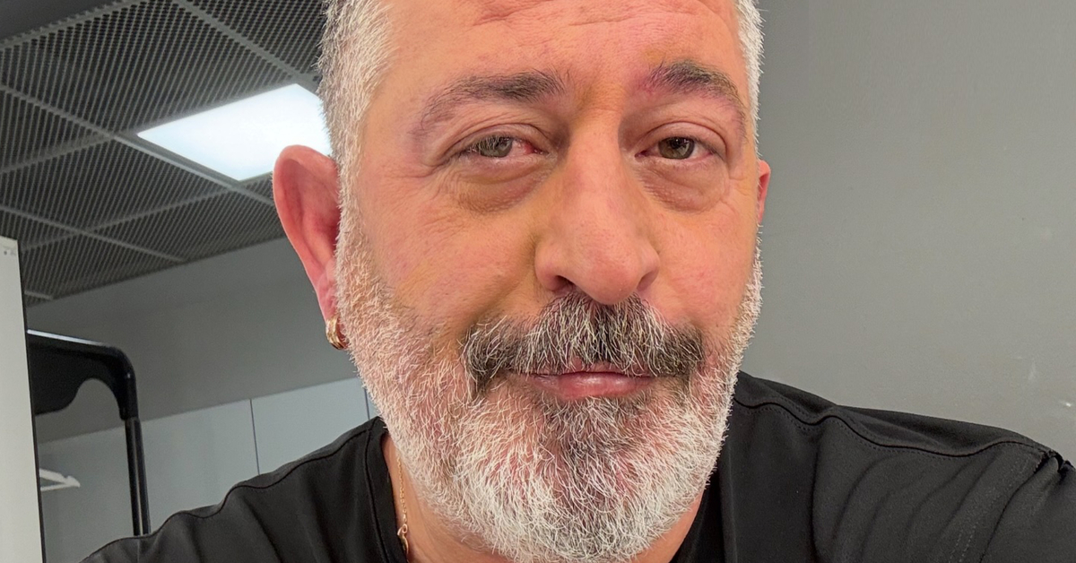 Cem Yılmaz’dan yeni kırık lamba açıklaması: Bir sürü insan üzüldü