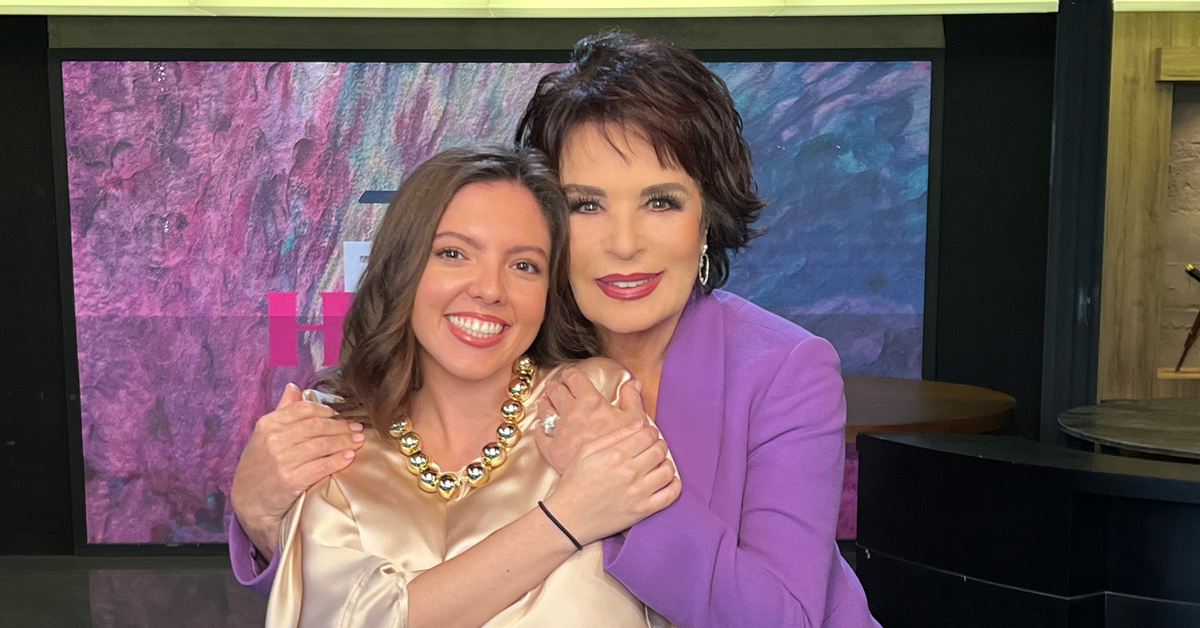 Hülya Koçyiğit, Esin Aydıngöz’ü ağırladı