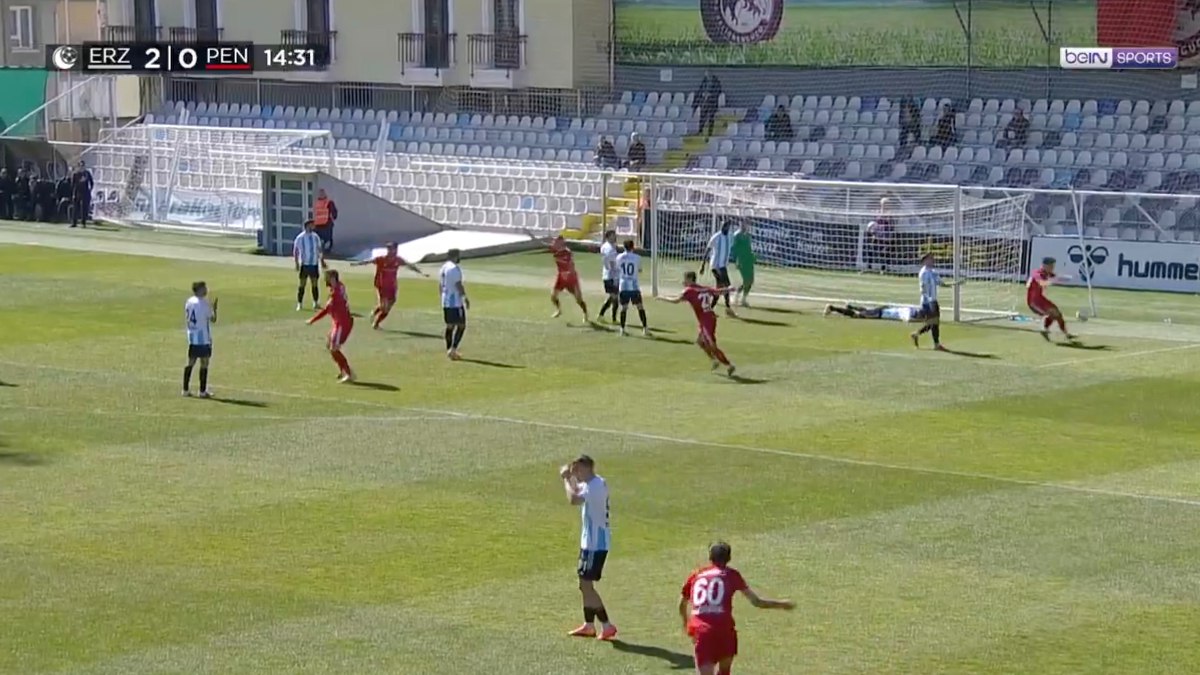 Erzurumspor-Pendikspor maçında Mustafa Yumlu’dan şaşkına çeviren hareket