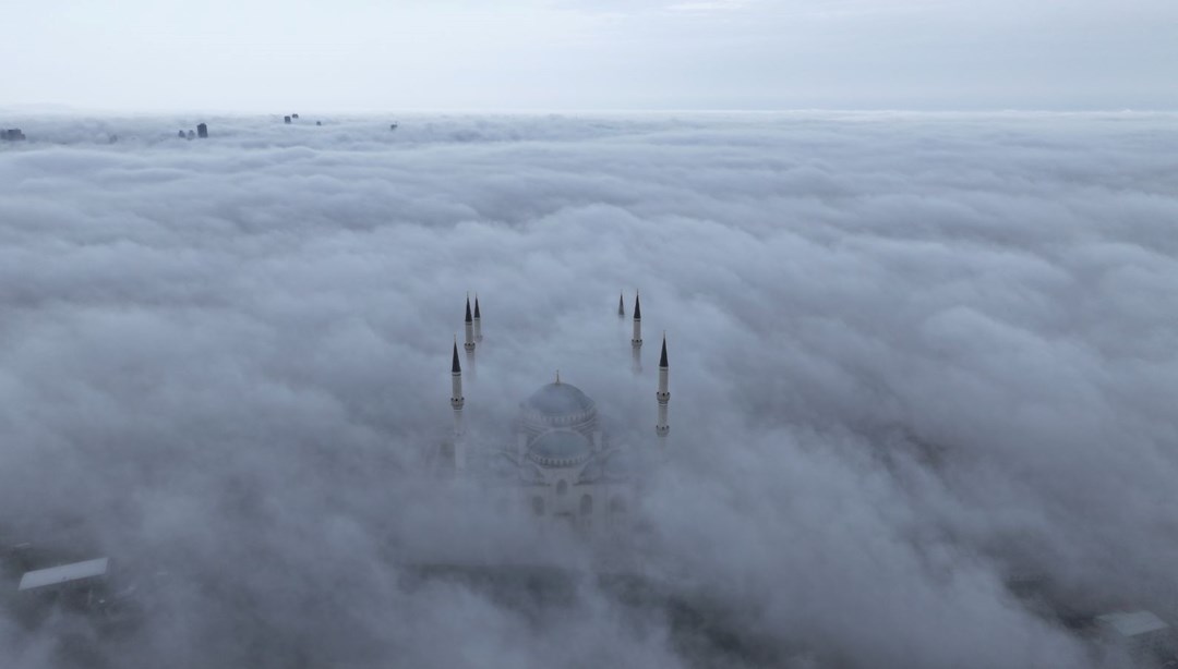 İstanbul’u sis bastı