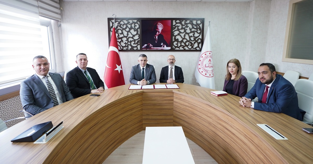 ÇEVKO Vakfı çevrenin korunması için okullarda eğitimler verecek